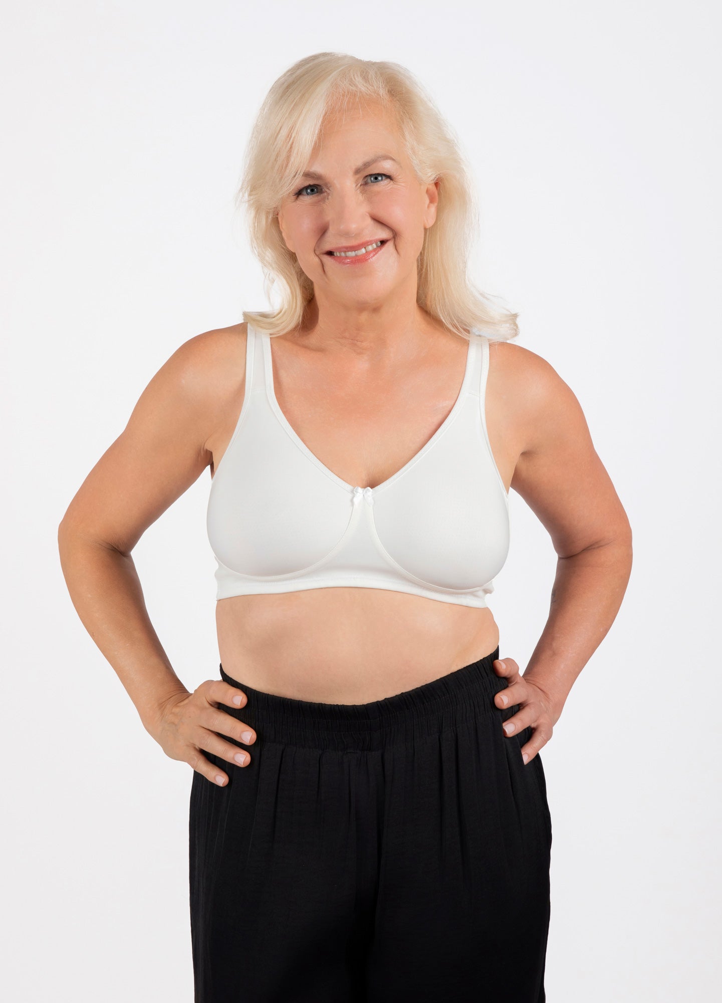 Emma Seamless Smooth Softcup Bra (6440 - Off White)