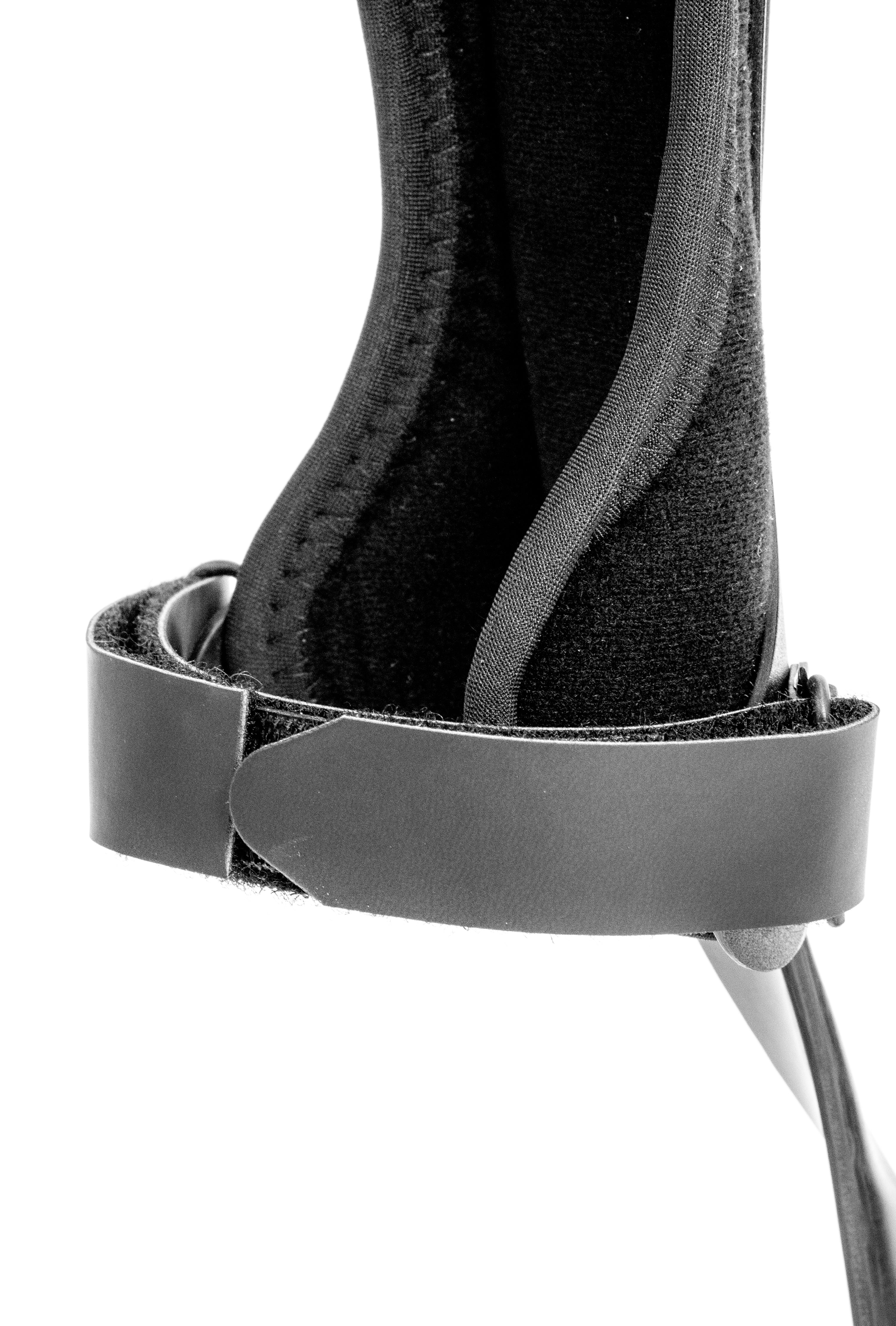 FH250A Matrix/Max Anterior Shell with Straps and Pads